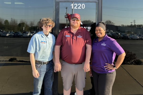 Conway Car-Mart team