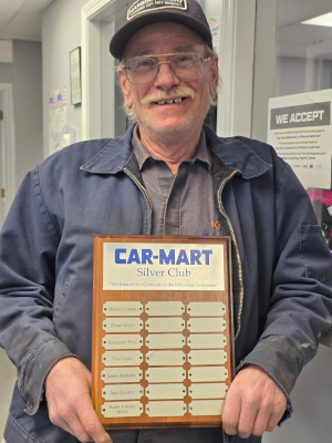 America's Car-Mart customer Barry White